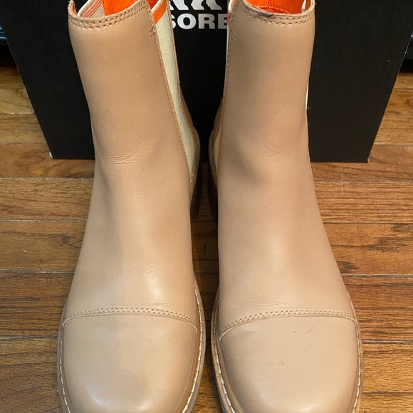 Woman's Boots SOREL Joan Now™ Chelsea 9.5 - Picture 2 of 8